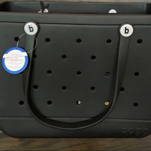 NWT LARGE BLACK BOGG BAG